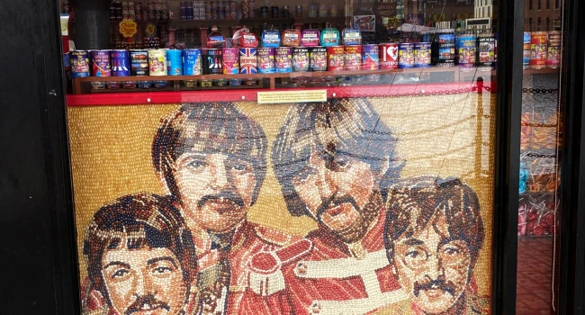 Cafe dengan Tema Pop Culture